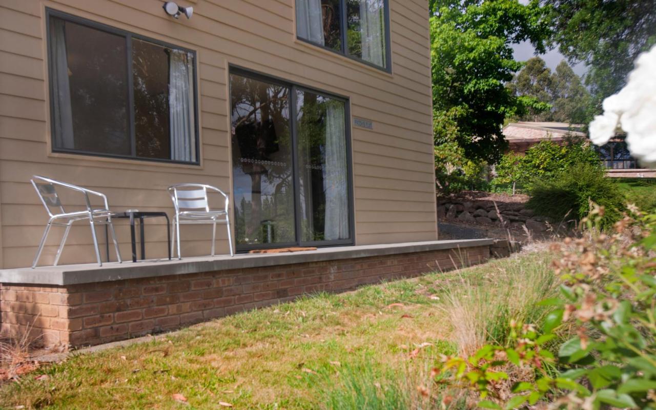 The Shingles Riverside Cottages New Norfolk Εξωτερικό φωτογραφία